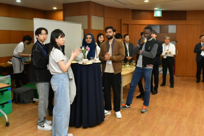 4.26 - Welcome Reception